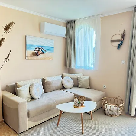 Mayana Appartament Daire Burgaz