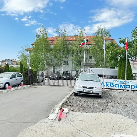 Mayana Appartament Lägenhet