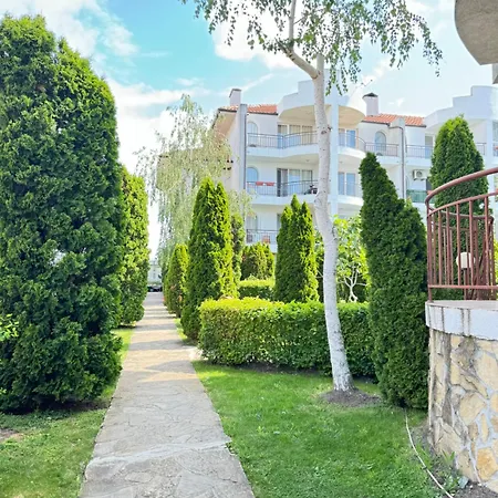 Mayana Appartament Lägenhet